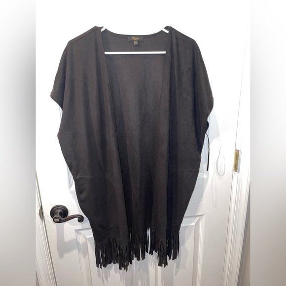 Cupio Black Fringe Kimono - Picture 1 of 5